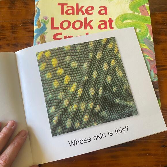 Vintage 90s Bundle of 2 Snakes & Lizards Paperback Books - Picture 3 of 8